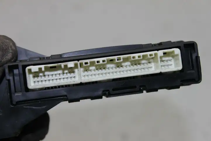 Toyota Prius (XW30) (2009 - 2015) 8865047061 Модуль управления кондиционером — фото 3