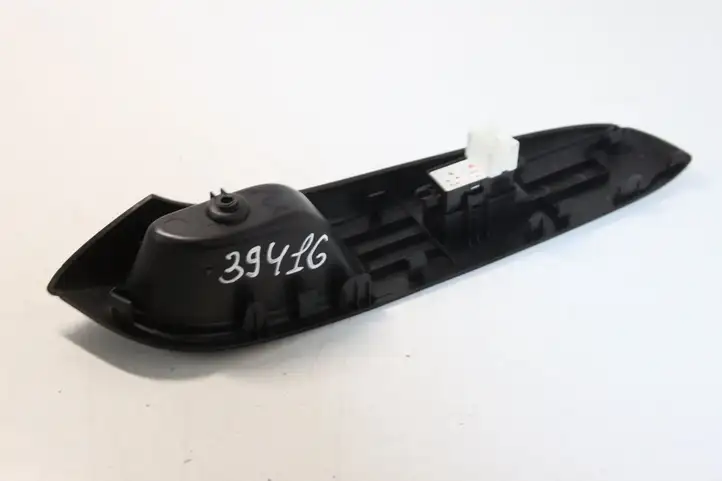 Nissan Note (E12) (2014 - 2018) 809613VU0A Кнопка стеклоподъемников — фото 6