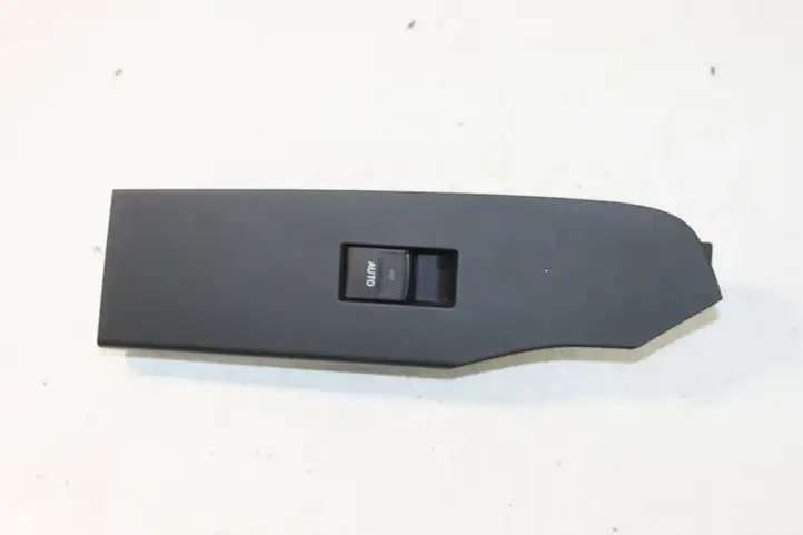 Toyota Auris E180 (2012 - 2018) 74232-02E00 Кнопка стеклоподъемников — фото 1