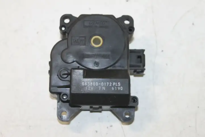 Toyota Urban Cruiser (XP110) (2007 - 2016) 0638000172PLS Двигатель задвижки потока воздуха — фото 1