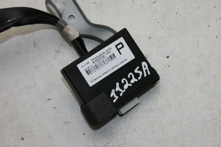 Toyota Prius (XW30) (2009 - 2015) 8978447010 Блок иммобилайзера — фото 4