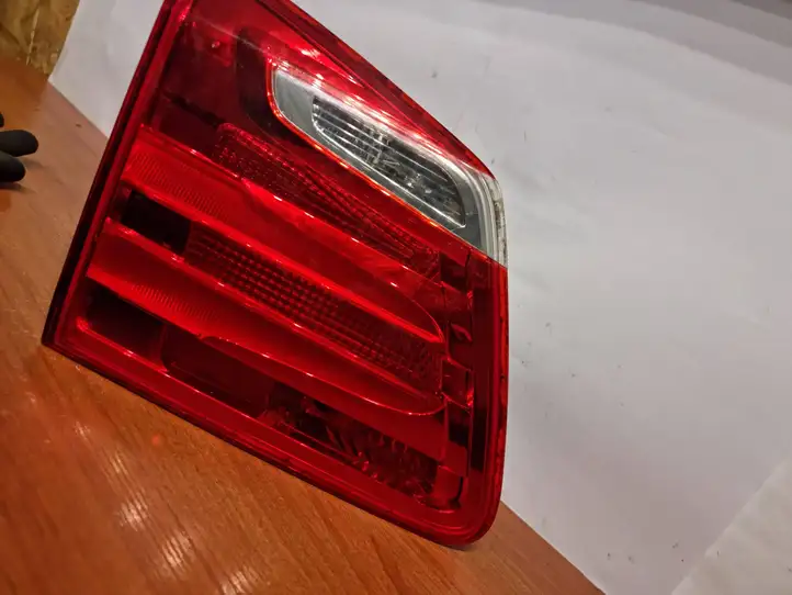 Mercedes-Benz GL X166 (2013 - 2019) A1668201164 Задний фонарь в крышке багажника — фото 4