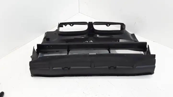 BMW 5 E39 (1996 - 2003) 8159959 Дифузор радиатора — фото 4