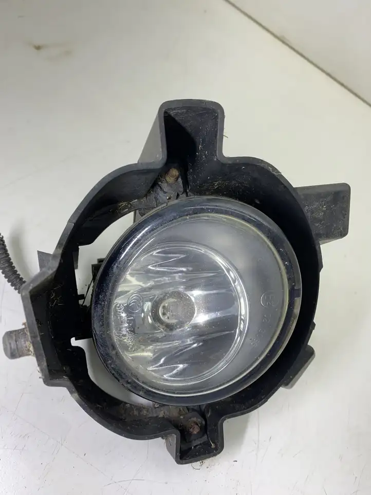Nissan Qashqai (2006 - 2010) 261558990 Передняя противотуманная фара — фото 1