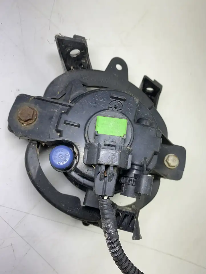 Nissan Qashqai (2006 - 2010) 261558990 Передняя противотуманная фара — фото 4