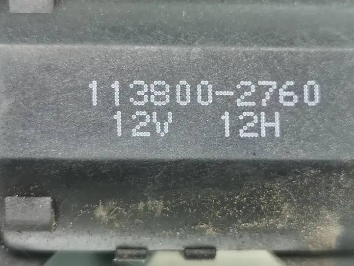 Toyota Avensis T250 (2006 - 2009) 1138002760 Двигатель задвижки потока воздуха — фото 2