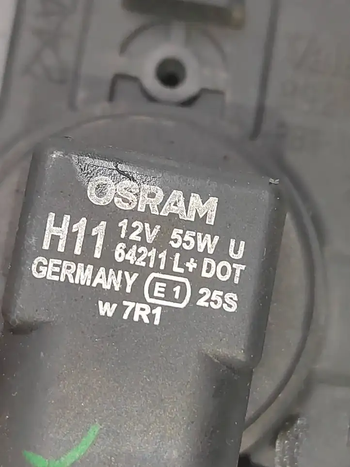 Toyota Avensis T250 (2006 - 2009) 89210656 Передняя противотуманная фара — фото 5