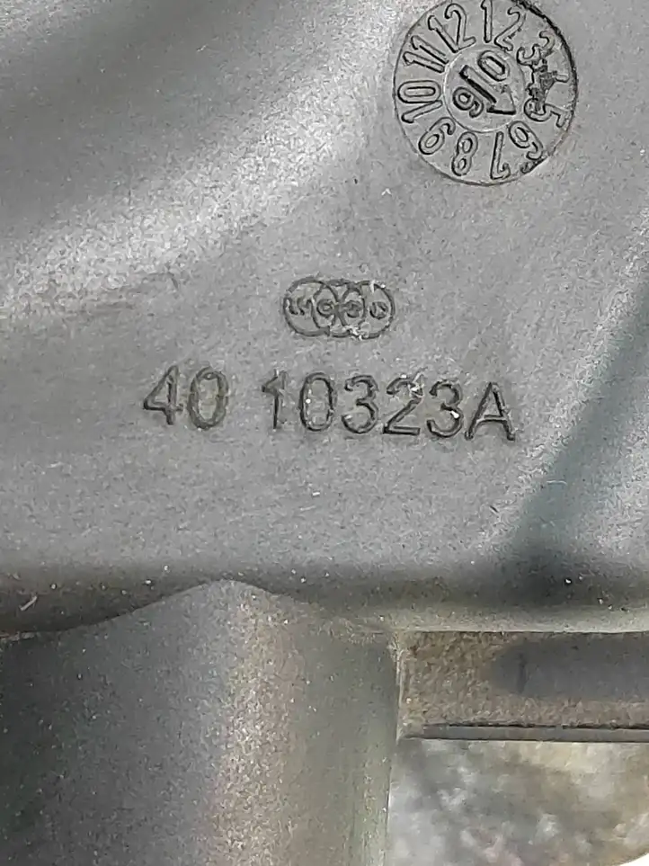 Mercedes-Benz S W221 (2005 - 2013) A6421400087 Резонатор впуска — фото 7