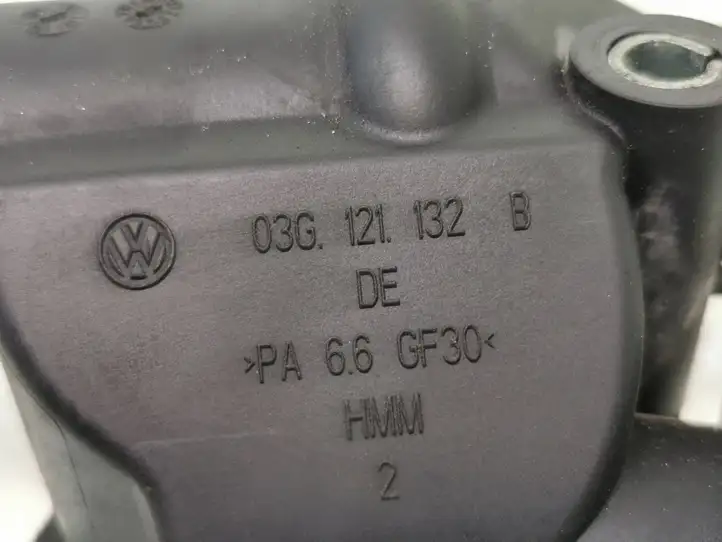 Volkswagen PASSAT B6 (2005 - 2010) 03G121132B Шланги системы охлаждения — фото 2