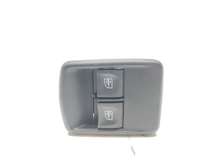 Renault Trafic III (X82) (2014 - ) 254118722R Блок кнопок стеклоподъемников — фото 1