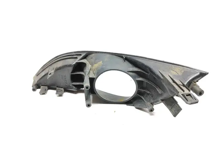 Toyota Auris 150 (2006 - 2012) 8148102050 Решетка противотуманной фары — фото 1