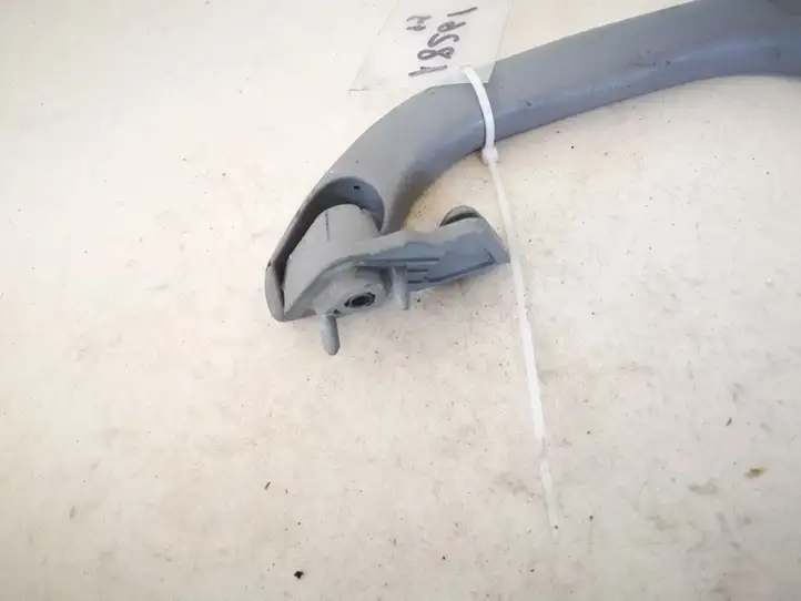 Audi A4 S4 B5 8D (1999 - 2001) 8d0857607g Потолочная ручка задняя — фото 3