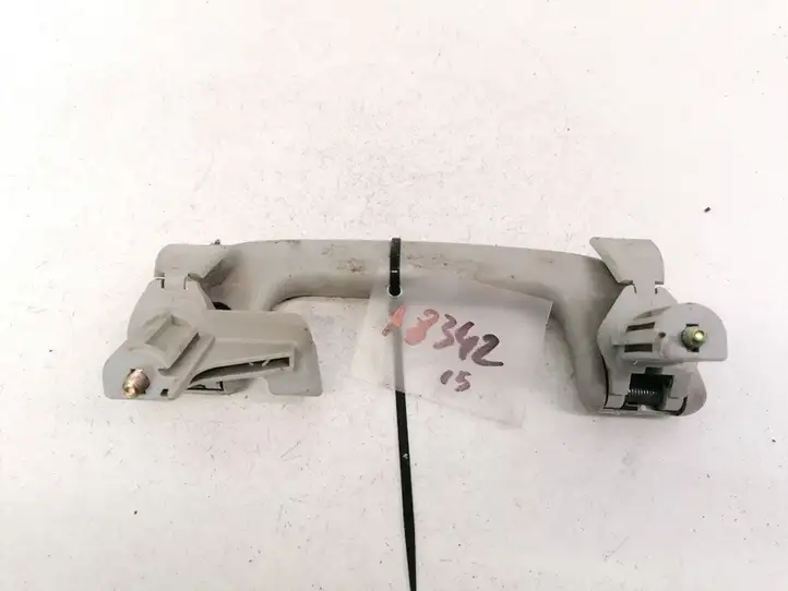 Toyota Corolla Verso AR10 (2004 - 2009) Потолочная ручка задняя — фото 2
