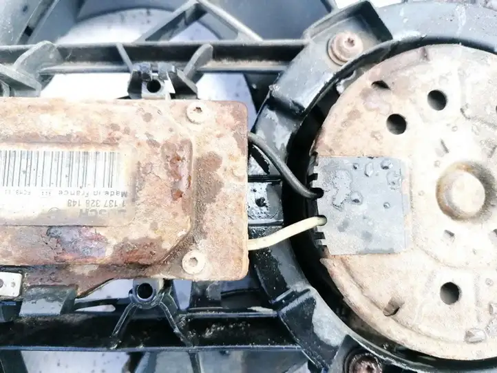 Mazda 3 I (2003 - 2006) 1137328148 Реле вентилятора охлаждения — фото 2