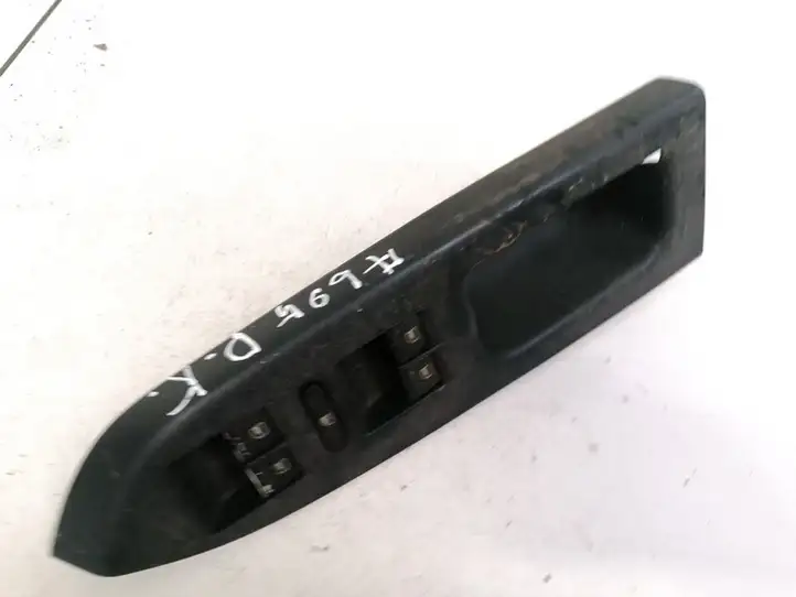 Volkswagen Touran I (2003 - 2010) 1T1867371H Блок кнопок стеклоподъемников — фото 2
