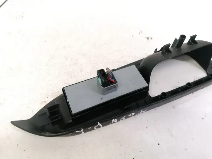 Volkswagen Touran I (2003 - 2010) 1T1867371H Блок кнопок стеклоподъемников — фото 3