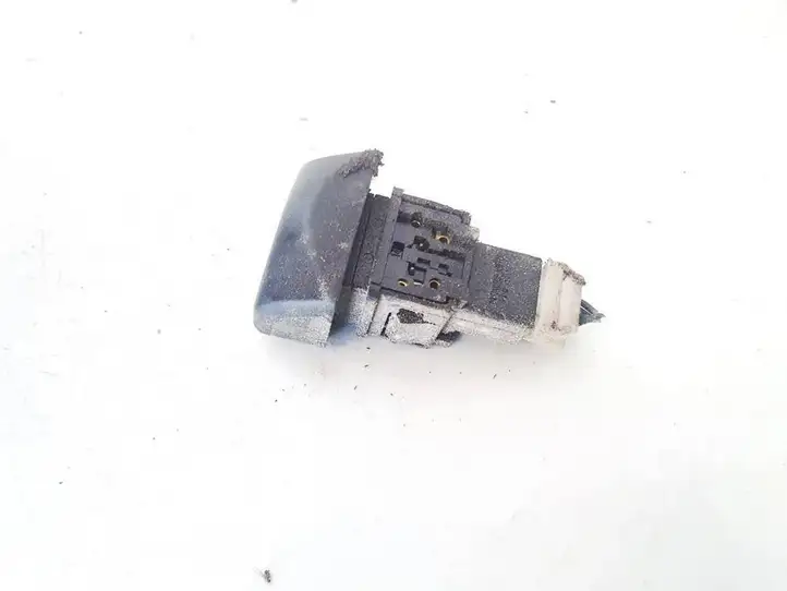 Nissan Note (E11) (2006 - 2014) Включатель аварийных фонарей — фото 3