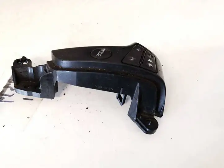 Toyota Avensis T250 (2006 - 2009) 75b596 Кнопки на рулевом колесе — фото 2