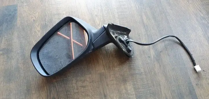 Toyota Auris 150 (2006 - 2012) Боковое зеркало с электроприводом — фото 1