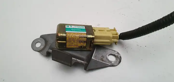 Toyota Land Cruiser (J120) (2002 - 2009) Датчик удара SRS — фото 3