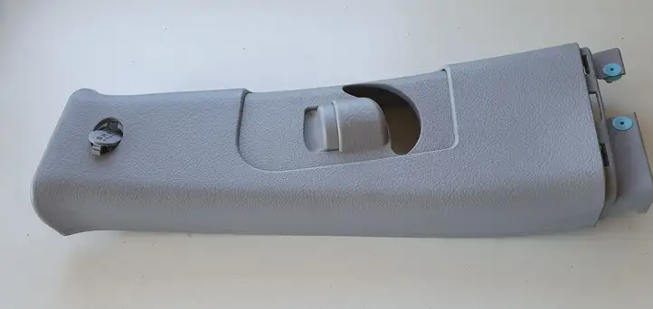 Hyundai Santa Fe (2009 - 2012) Накладка ремня безопасности — фото 1