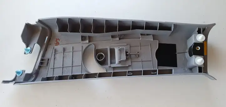 Hyundai Santa Fe (2009 - 2012) Накладка ремня безопасности — фото 2