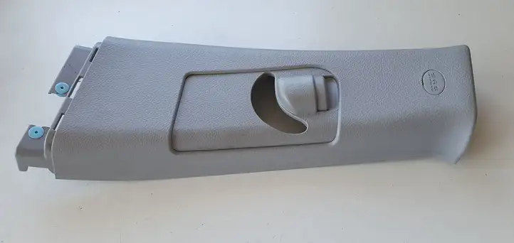 Hyundai Santa Fe (2009 - 2012) Накладка ремня безопасности — фото 1