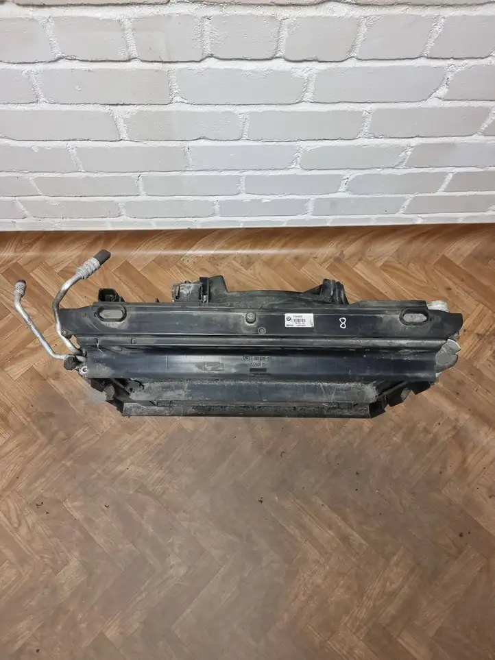 BMW 5 E60 E61 (2004 - 2010) 7798294 Комплект радиаторов охлаждения — фото 2