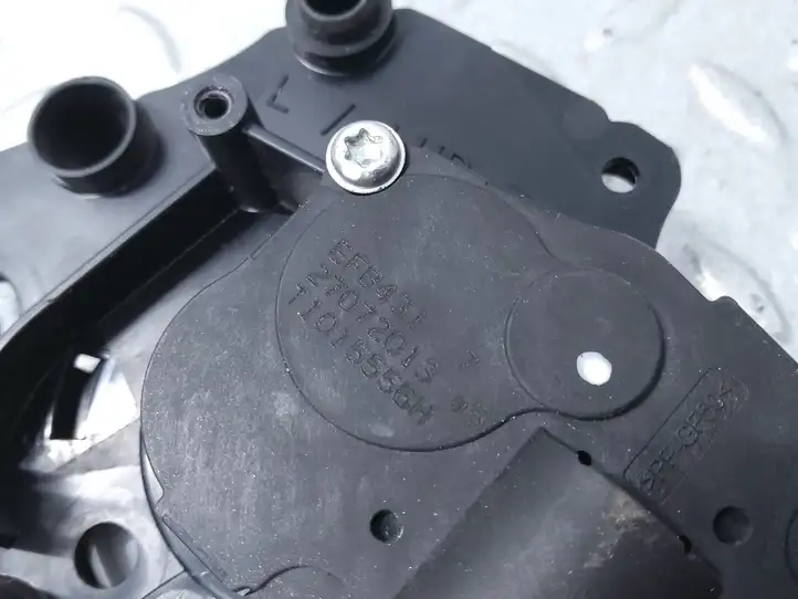 BMW 3 F30 F35 F31 (2012 - 2018) EFB431 Двигатель задвижки потока воздуха — фото 2