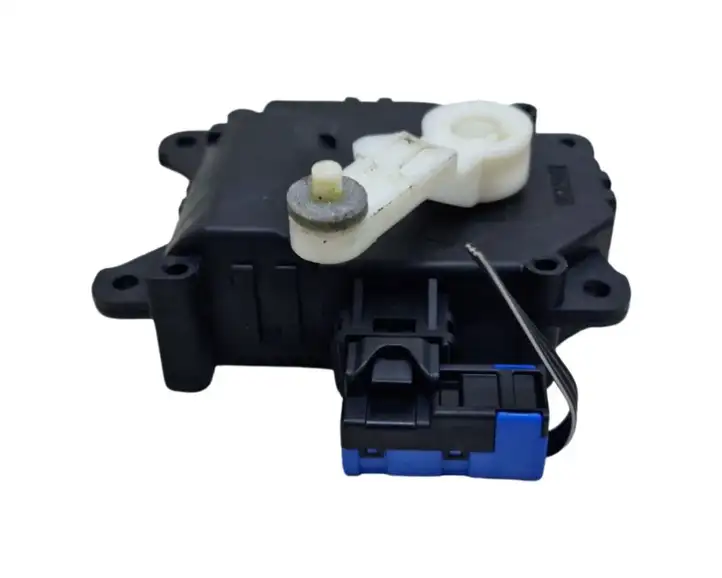 Toyota Yaris (2014 - 2019) CZ1138002810PLS Двигатель задвижки потока воздуха — фото 3