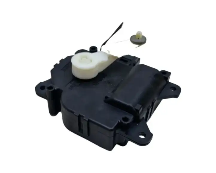 Toyota Yaris (2014 - 2019) CZ1138002810PLS Двигатель задвижки потока воздуха — фото 4