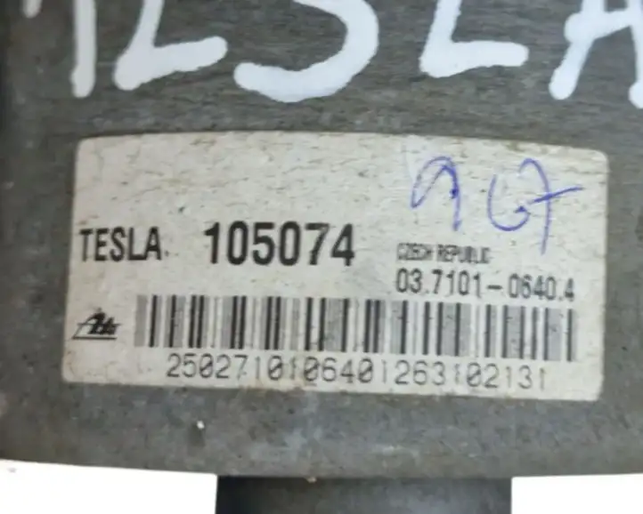 Tesla Model S (2012 - 2016) 105074 Вакуумный насос — фото 7
