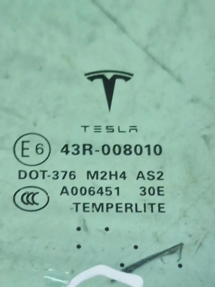 Tesla Model S (2012 - 2016) 43R008010 Заднее боковое стекло — фото 6