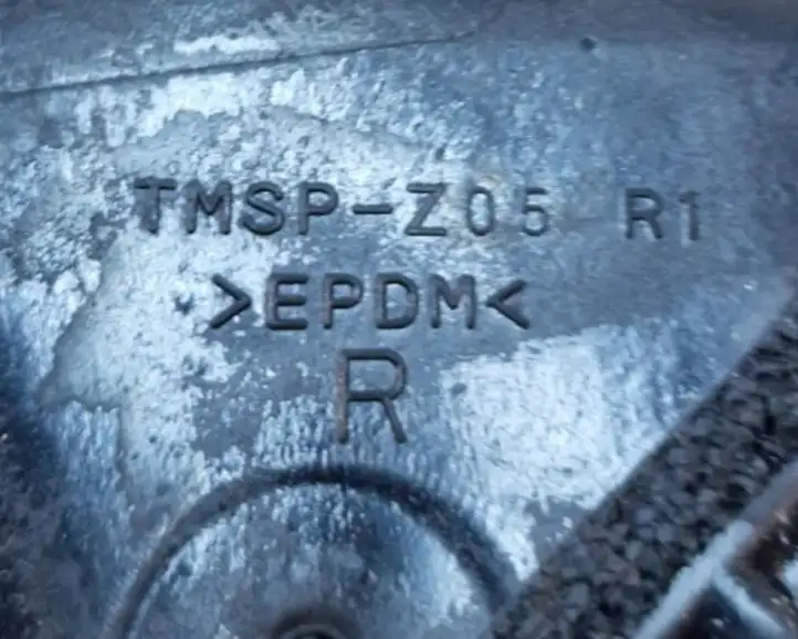 Tesla Model S (2012 - 2016) TMSPZ05 Уплотнитель передней двери (кузов) — фото 6