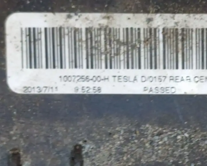Tesla Model S (2012 - 2016) 600737200A Дефлектор воздуха — фото 3