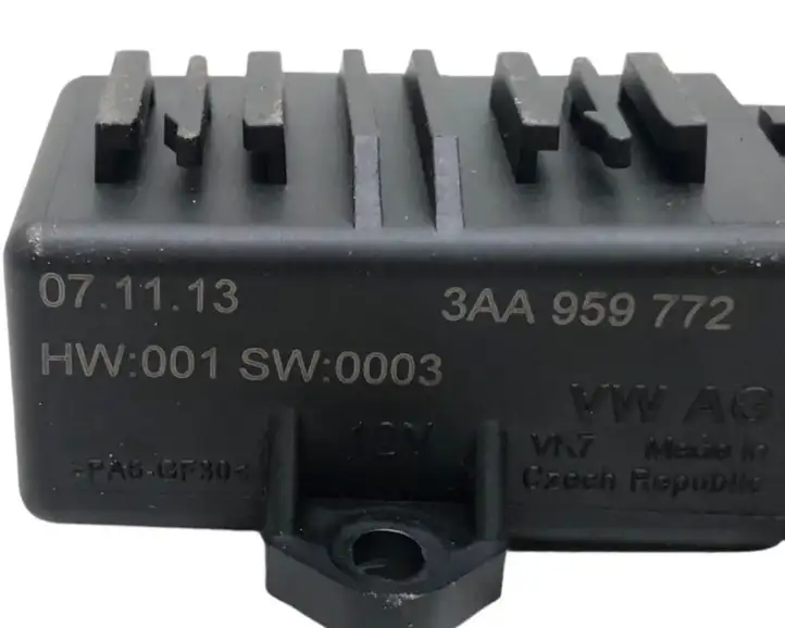 Skoda Octavia Mk3 (5E) (2013 - 2019) 3AA959772 Реле обогрева — фото 6