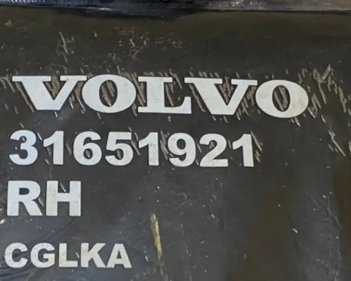 Volvo S90, V90 (2016 - 2020) 31651921 Абсорбер крыла — фото 4