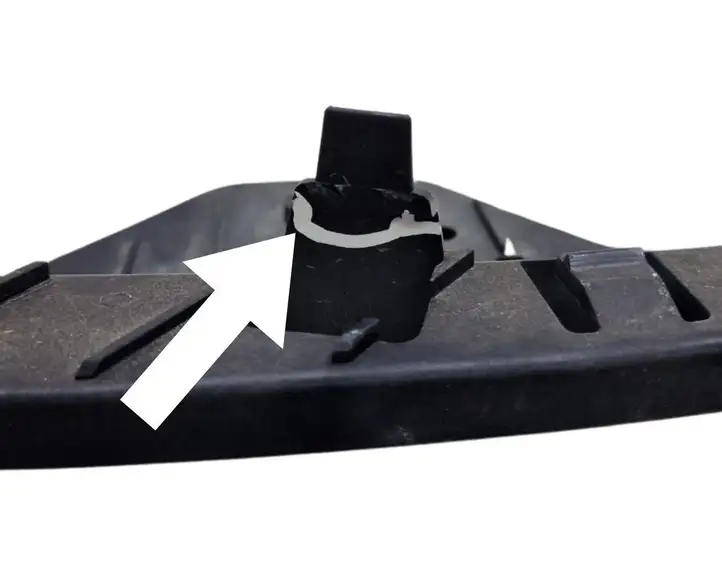 Ford Kuga II (2013 - 2019) CV4417E841AA Кронштейн передней фары — фото 7