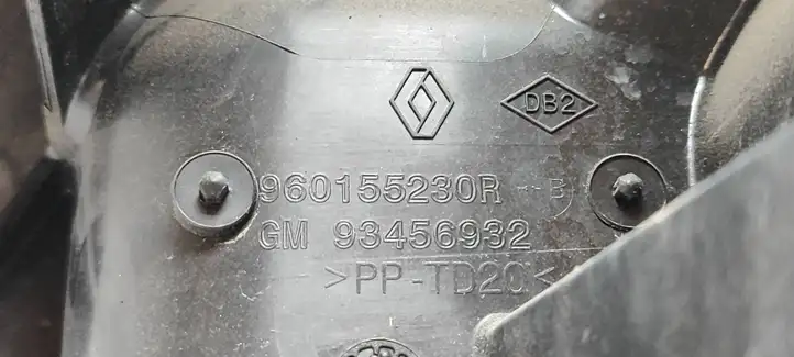 Renault Trafic III (X82) (2014 - ) 960155230R Детали воздухозаборника — фото 4