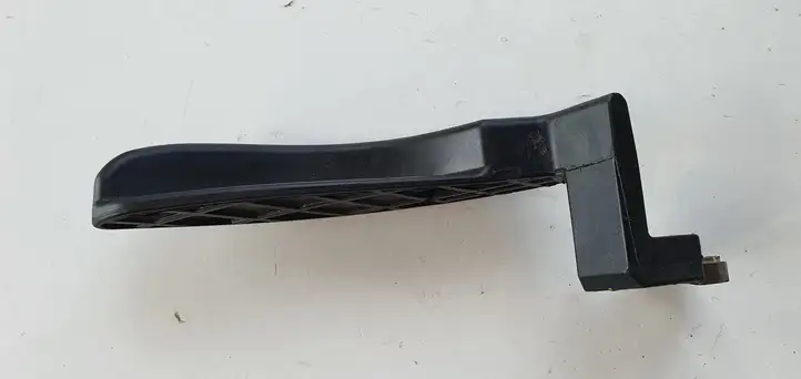 Kia Sportage (2010 - 2014) Регулировка рулевой колонки — фото 3