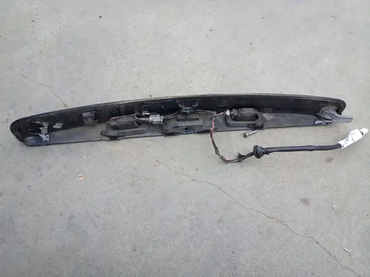 Nissan Qashqai (2006 - 2010) Кнопка закрытия крышки багажника — фото 3
