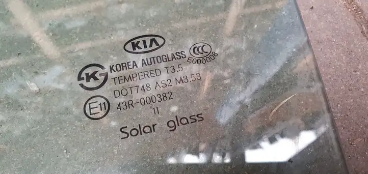 Kia Optima (2010 - 2013) Стекло задней двери — фото 2