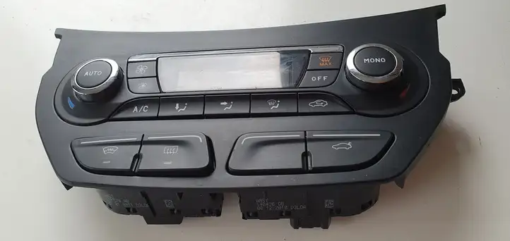 Ford Focus Grand C-MAX (2010 - 2019) Блок управления климат-контролем — фото 5