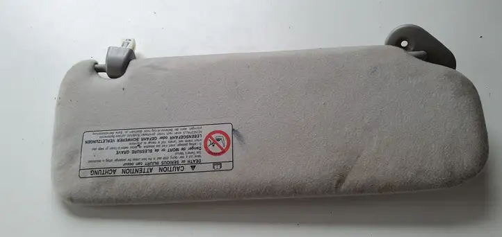 Toyota Corolla E120 E130 (2004 - 2007) Солнцезащитный козырек — фото 1