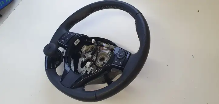 Toyota Yaris (2014 - 2019) Руль — фото 3