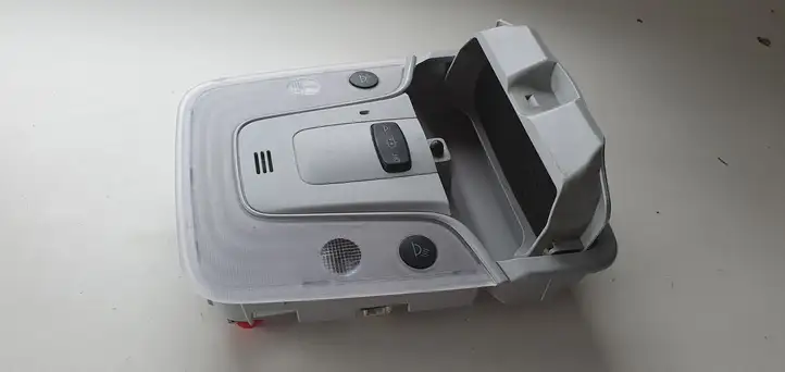 Toyota Prius (XW50) (2015 - ) Передняя подсветка — фото 3