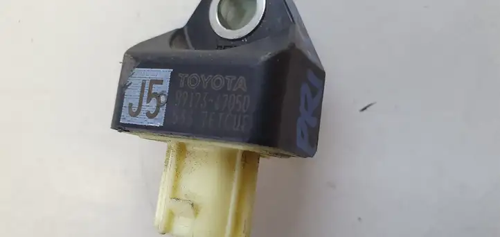 Toyota Prius (XW50) (2015 - ) Датчик удара SRS — фото 3