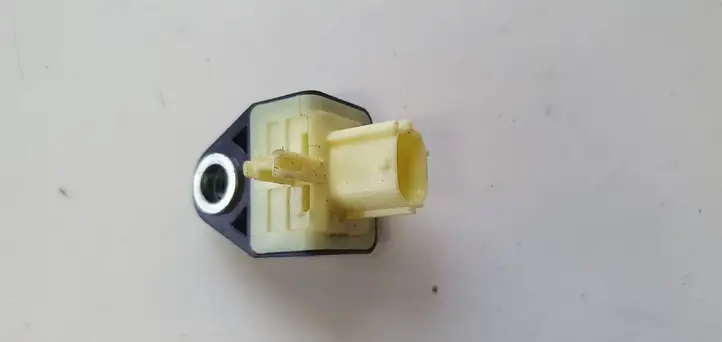 Toyota Prius (XW50) (2015 - ) Датчик удара SRS — фото 2