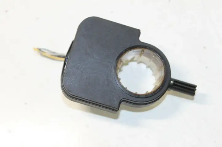 Toyota Avensis T250 (2006 - 2009) 8924502020 Датчик угла поворота руля — фото 4