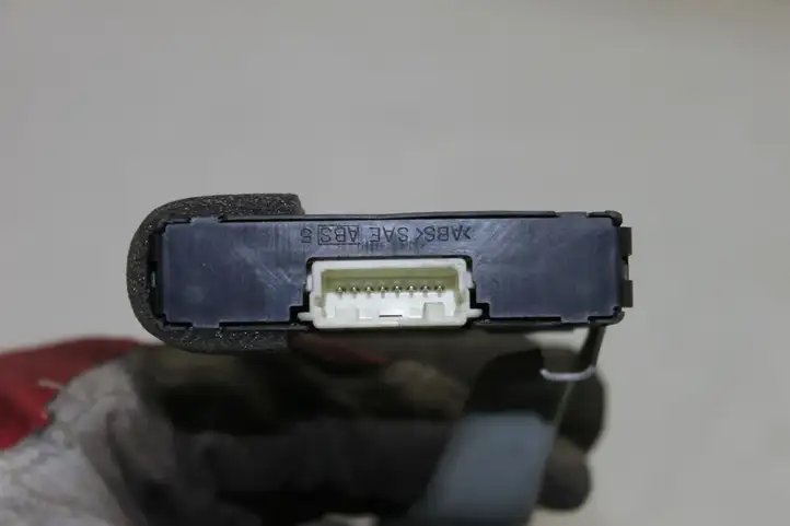 Toyota Prius+ (ZVW40) (2011 - 2018) 8978447010 Блок иммобилайзера — фото 3